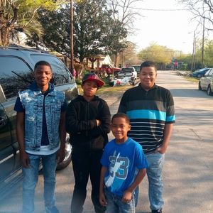 Meet your Posher, Raphael